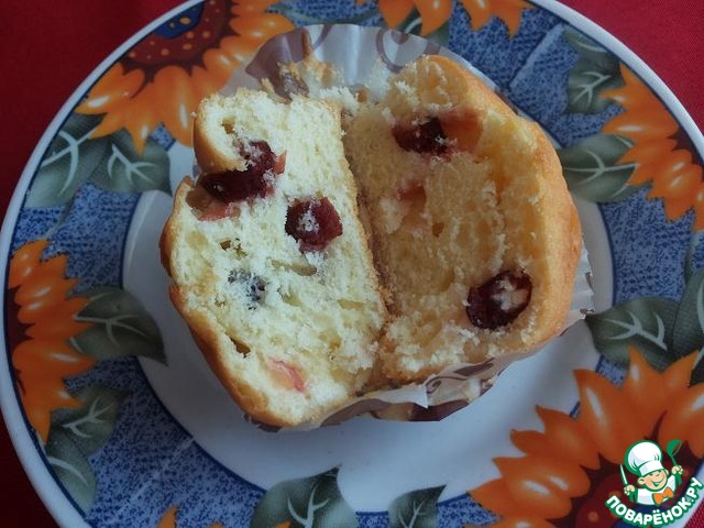 Кексы с клюквой и безе