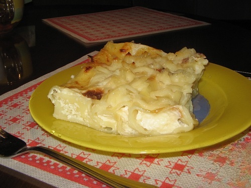 Каннеллони  с   творогом в сливочно-молочном  соусе