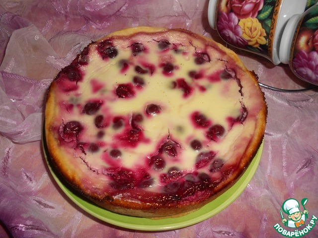 Сметанник с вишней