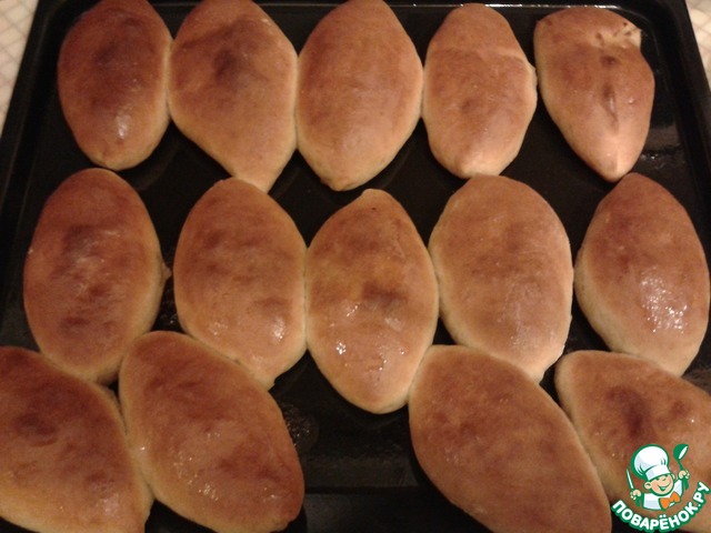 Meatless pies on water