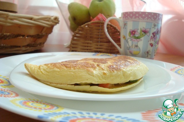 Egg pancake with avocado 