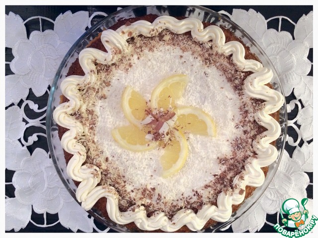 Crunchy coconut tart with lemon