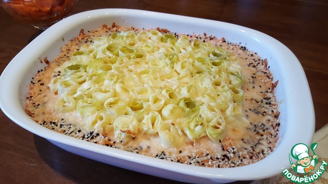 Casserole of rice with zucchini roses