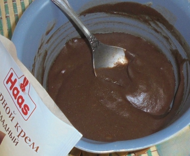 Булочки-поповеры с шоколадным кремом