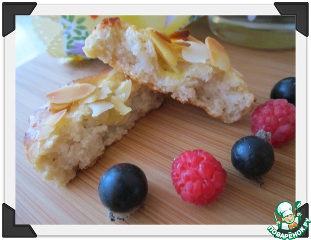 Almond biscuits