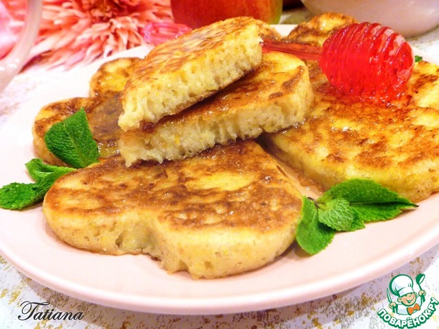 Vegetable pancakes with oatmeal and apples