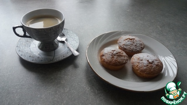 Muffins with orange zest