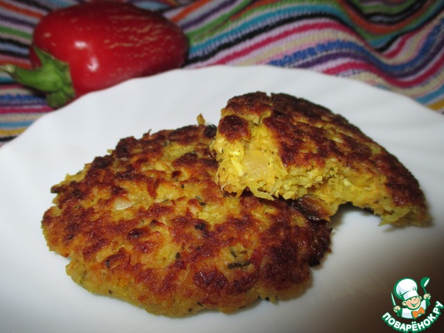 Spicy chicken pancakes with curry