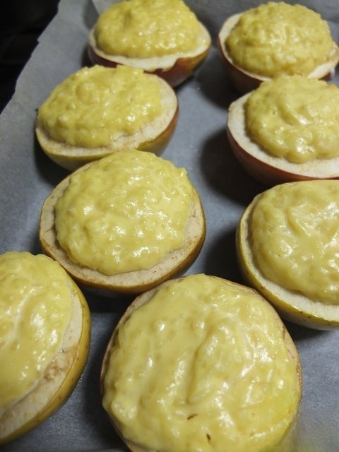 Рисовая запеканка в яблоках