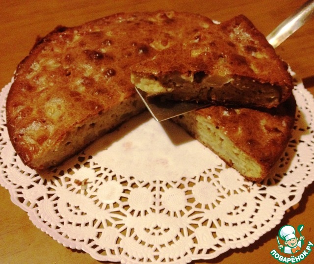Pear Charlotte in the scalded milk