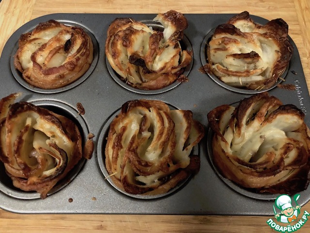 Розы из картофеля и бекона