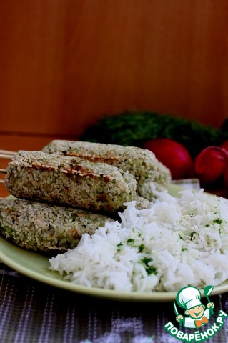 Chicken cutlets with spinach and peas