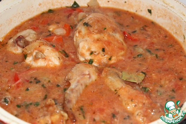 Chicken with sauce 