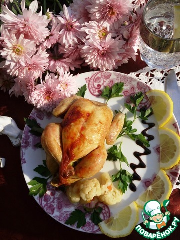 Chickens gherkins with a side dish