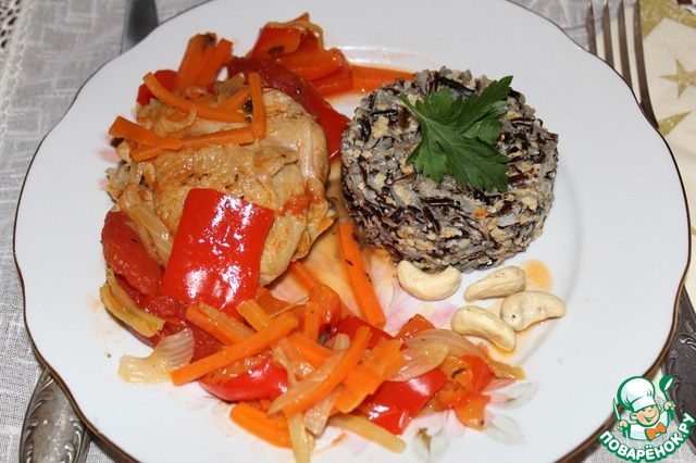 Chicken with vegetables and wild rice