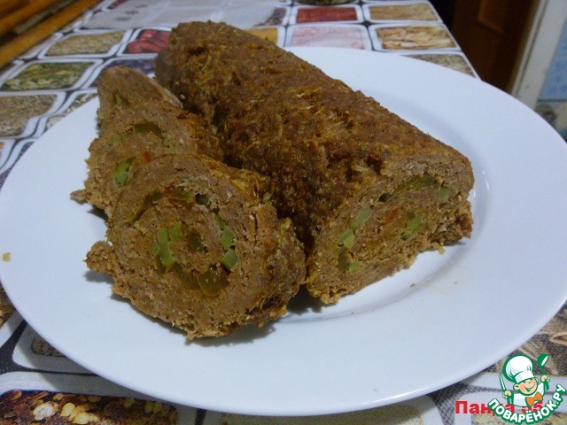 Meatloaf with cucumbers and Lecho