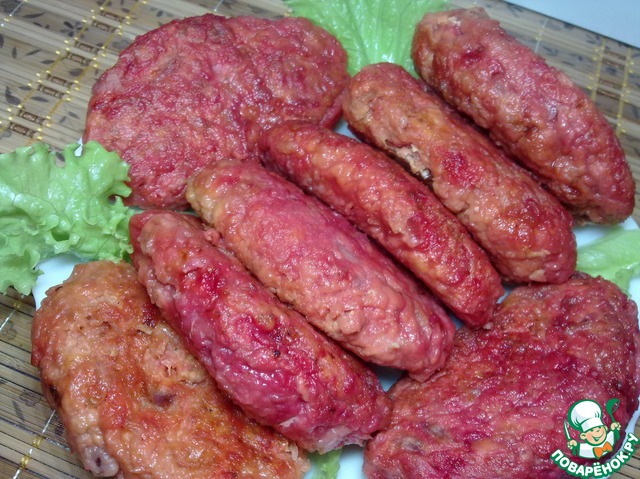 Chicken cutlets with vegetables