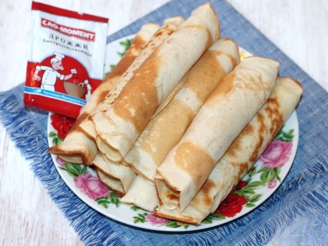 Boiled buckwheat-wheat pancakes