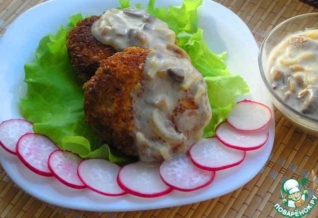 Chicken cutlets coated in coconut
