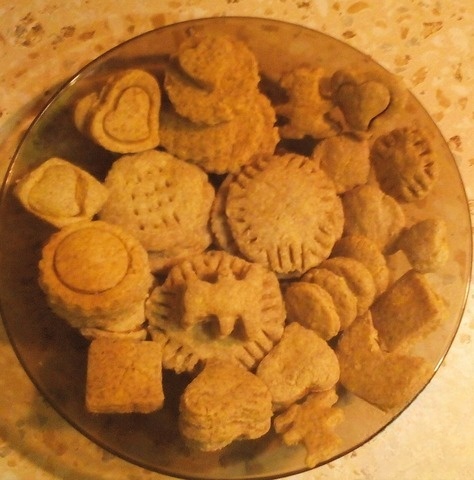 Два вида печенья в СВЧ