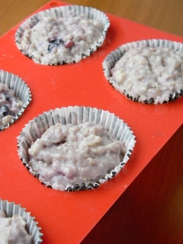 Ягодные кексы на гречневых хлопьях