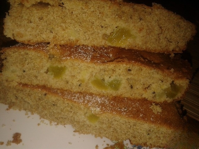 Кекс с киви из цельнозерновой муки