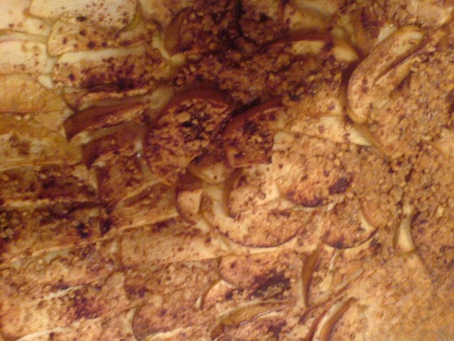 Apple pie with cinnamon