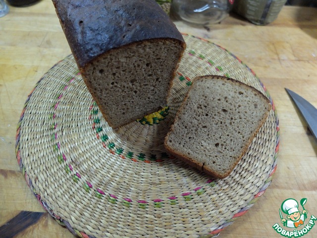 The molded bread of coarse flour