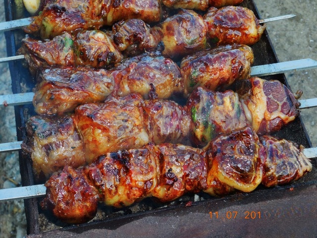 Skewers of pork liver