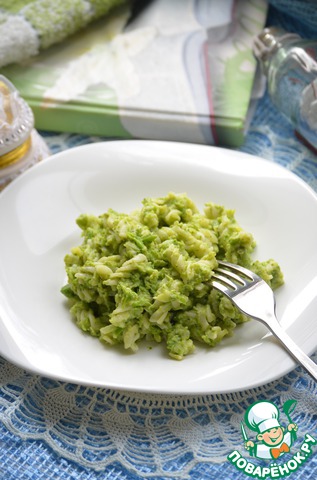 Pasta with vegetable sauce