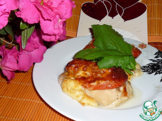 Chicken with tomato and eggplant