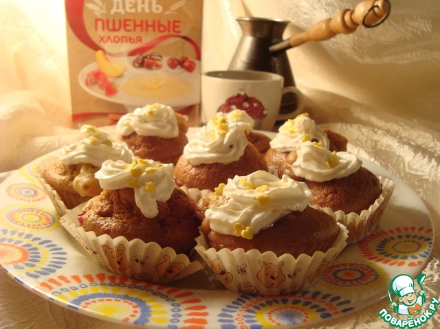Millet muffins with raspberry jam
