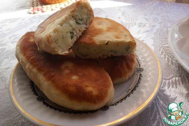 Жареные пирожки с картошкой