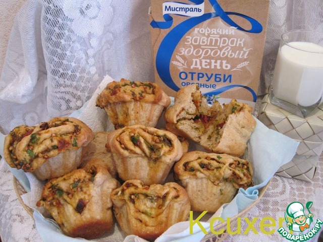 Branny spicy bread with sun-dried tomatoes and herbs