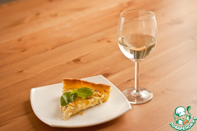 Cheese pie with leeks