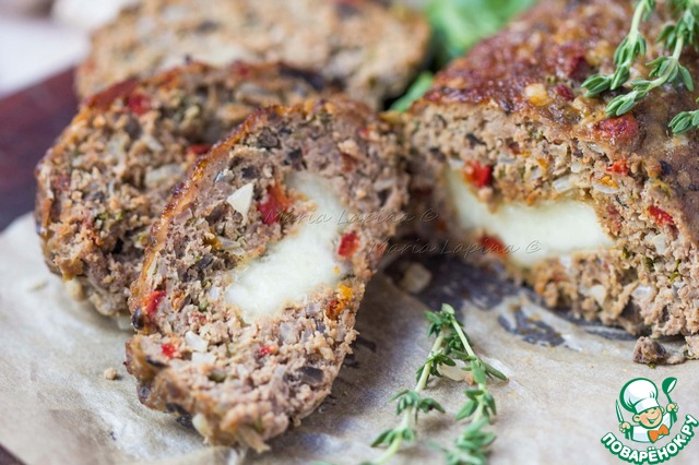 Meatloaf with mozzarella