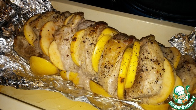 Pork with apples