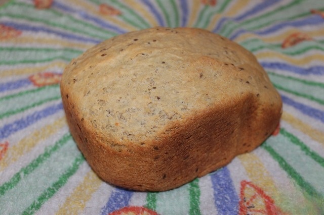 Oatmeal bread with flax seeds