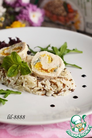 Chicken rolls with mandarins and cheese