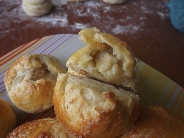 Булочки с бананом