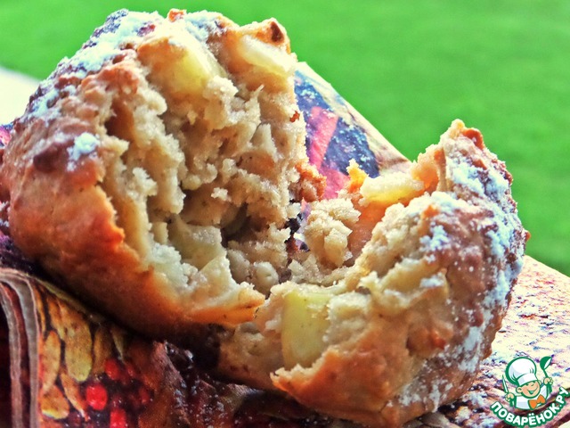 Apple-peanut butter muffins