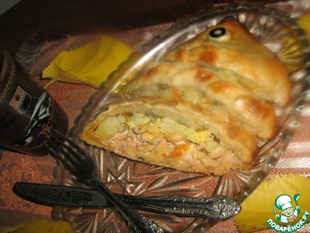 Fish pie with potatoes and beans
