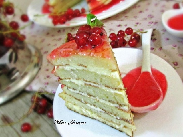 Millet pancake with berry sauce