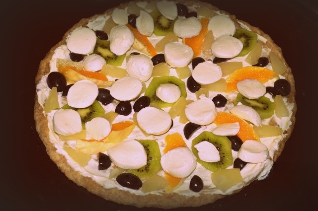 Fruit pizza 