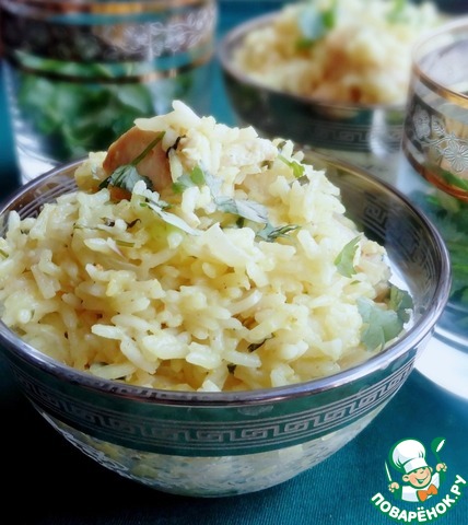 Chicken with rice in a spicy marinade