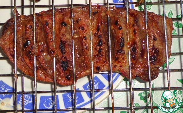 Pork in tea and yogurt marinade