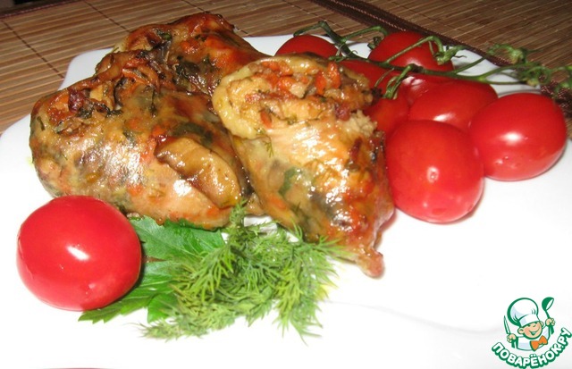Stuffed chicken legs with mushrooms