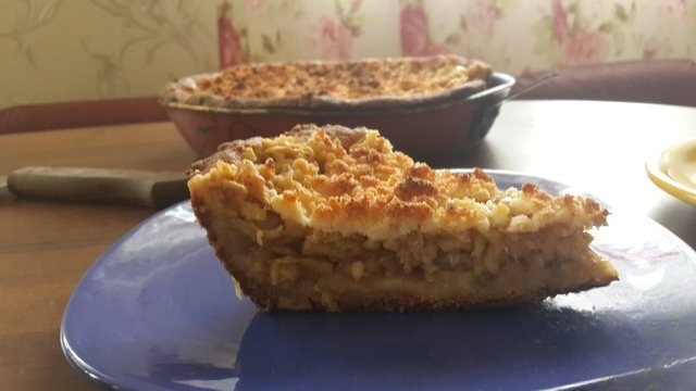 Яблочный пирог на рисовой муке без яиц