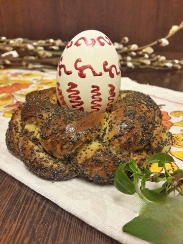 Rolls-stand for eggs