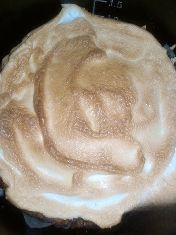 Пирог-чизкейк с лимоном и белым шоколадом